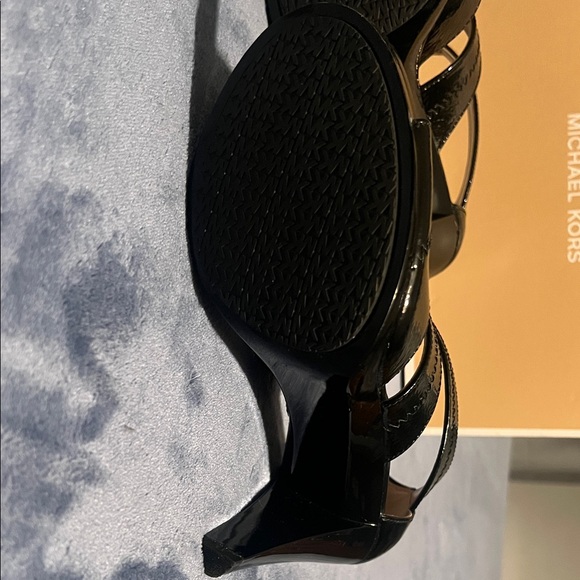 Michael Kors Glossy Black Heels. Brand New with box. Zipper detail. - Picture 8 of 11